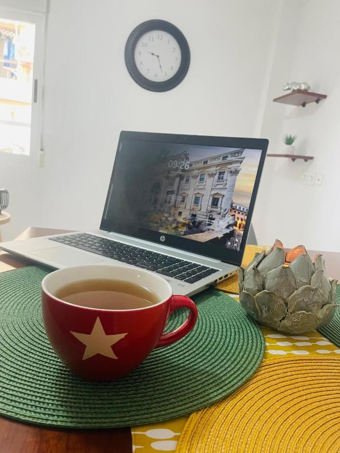 Cozy 2-Bedroom Serviced Apartment With Netflix Sagunto Exterior foto